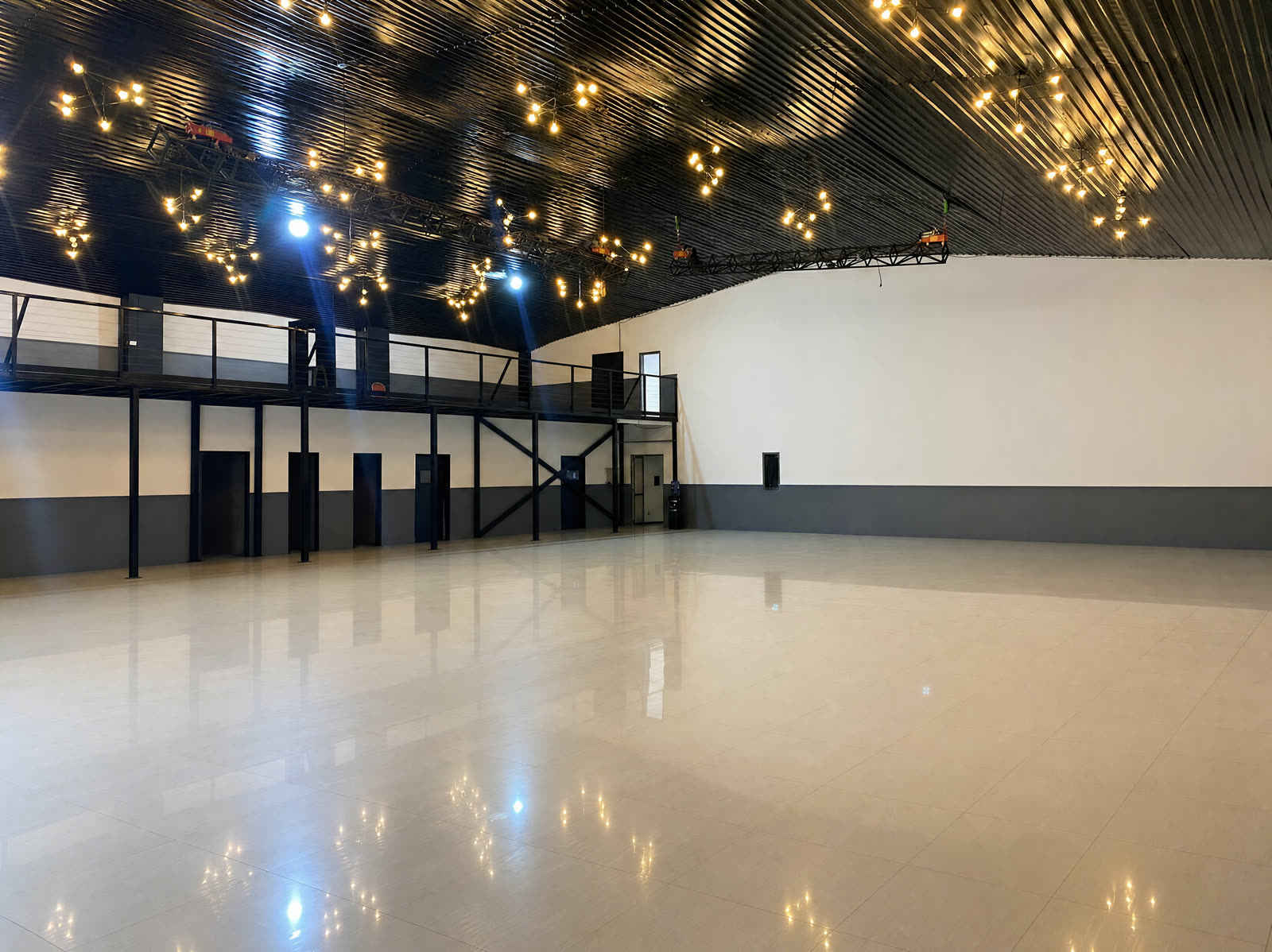 Matrimonio íntimo producido en el salón El Pabellón